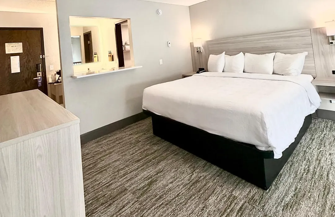 Best Western Plus Kelly Inn-1